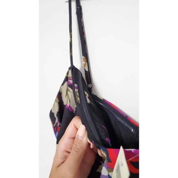 NWT Black‎ Satin Floral Romper Arden B. Strappy Tie Waist , Sz L - Picture 10 of 10